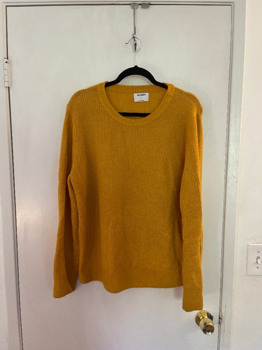 Old Navy mustard sweater size xl